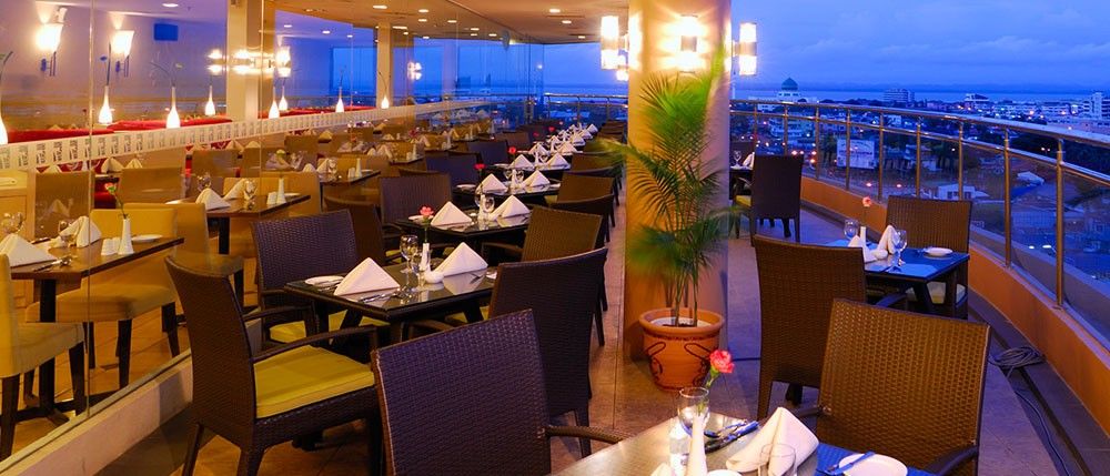 Micasa All Suites Hotel Kuala Lumpur Extérieur photo The restaurant